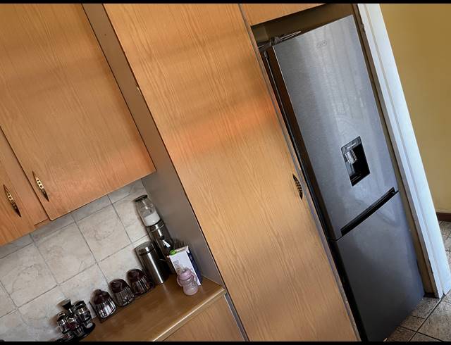 2 BEDROOM APARTMENT FOR SALE IN FLORIDA